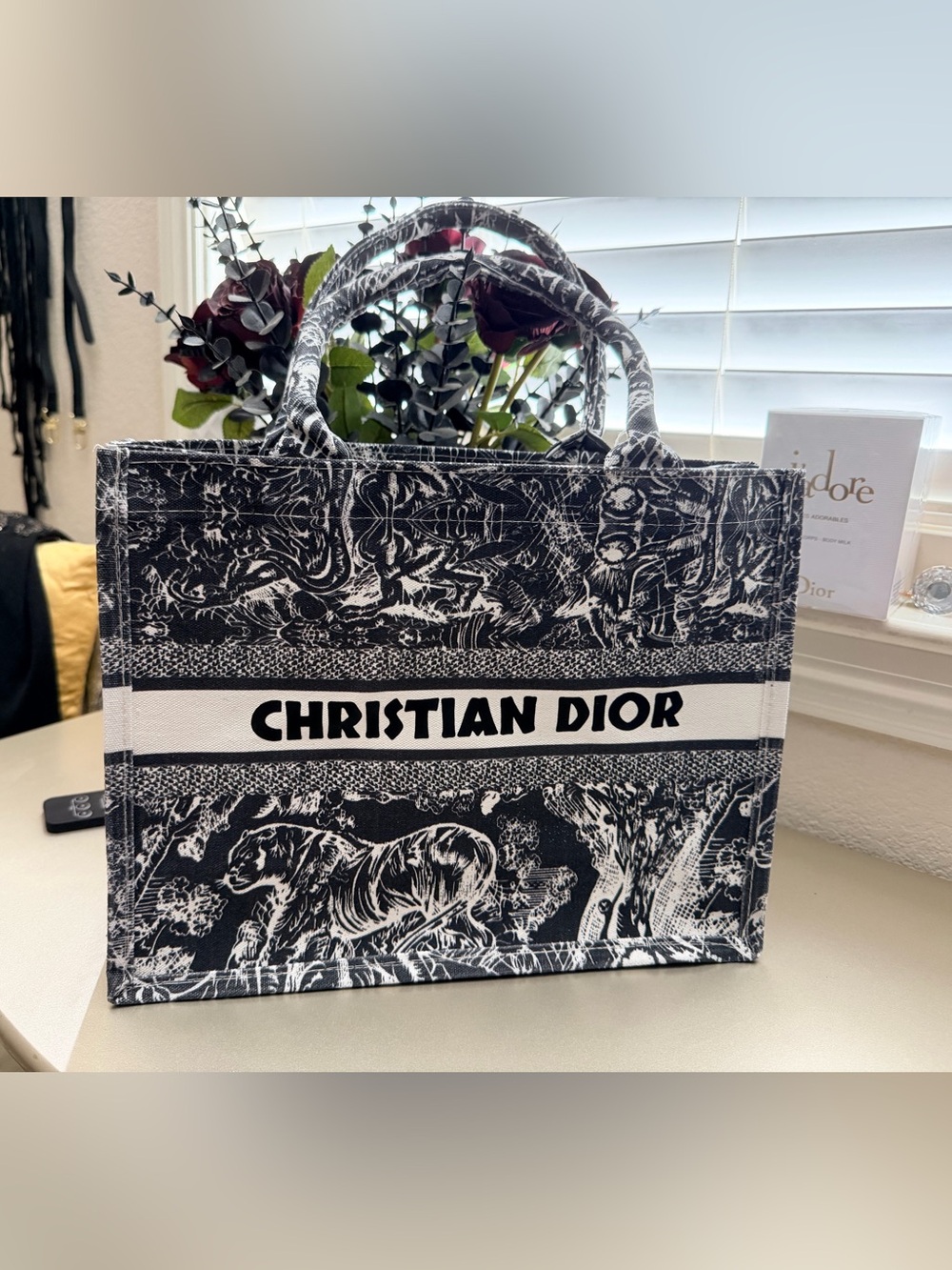 New Dior logo Black & White Toile de Jouy Book mini Tote
